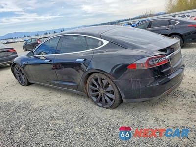 Drugie zdjęcie samochodu z przodu: 2015 TESLA MODEL S VIN:5YJSA1E23FF116082 - miniatura