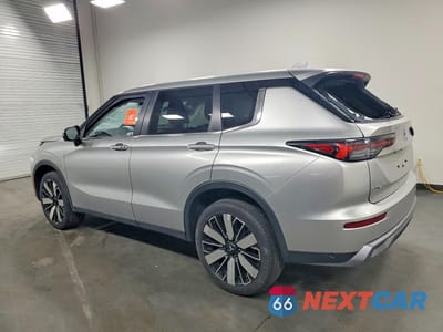 Drugie zdjęcie samochodu z przodu: 2025 MITSUBISHI OUTLANDER SE VIN:JA4J4VA8XSZ015513 - miniatura