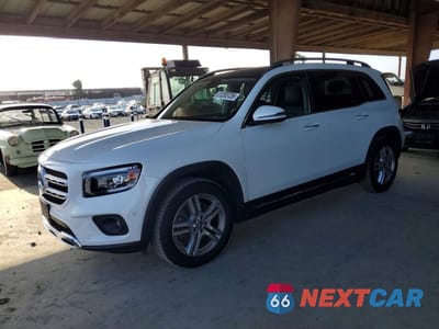 2021 MERCEDES-BENZ GLB 250 4MATIC W1N4M4HB1MW131467 - główne zdjęcie licytacji z USA - miniatura