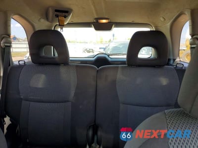 Zdjęcie 10 z 13 samochodu: 2005 TOYOTA RAV4 BASE VIN:JTEHD20V850046967 - miniatura