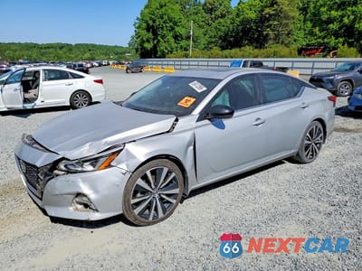 2019 NISSAN ALTIMA SR 1N4BL4CV8KN319270 - główne zdjęcie licytacji z USA - miniatura