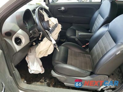 Zdjęcie 7 z 12 samochodu: 2012 FIAT 500 SPORT VIN:3C3CFFBR9CT101947 - miniatura
