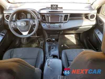 Zdjęcie 8 z 13 samochodu: 2017 TOYOTA RAV4 HYBRID LE PLUS VIN:JTMRJREVXHD073426 - miniatura