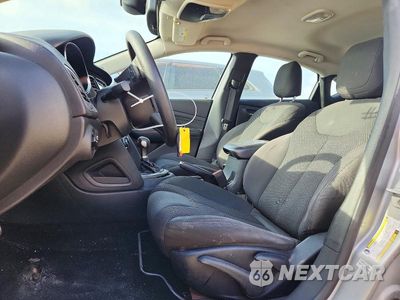 Zdjęcie 7 z 12 samochodu: 2015 DODGE DART SXT VIN:1C3CDFBB6FD172977 - miniatura