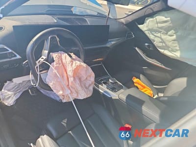 Zdjęcie 8 z 12 samochodu: 2025 BMW 330XI VIN:3MW89CW07S8F30988 - miniatura