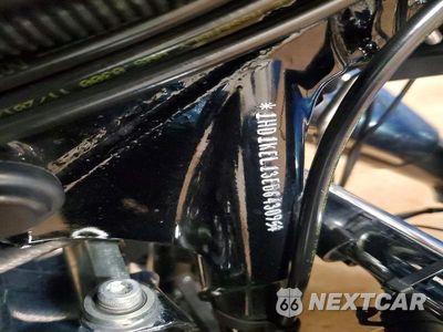 Zdjęcie 9 z 9 samochodu: 2014 HARLEY-DAVIDSON FLHTK ELECTRA GLIDE ULTRA LIMITED VIN:1HD1KEL13EB643095 - miniatura