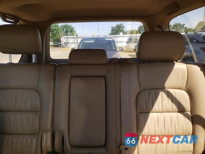 Zdjęcie 10 z 13 samochodu: 2002 LEXUS LX 470 BASE VIN:JTJHT00W023516940 - miniatura