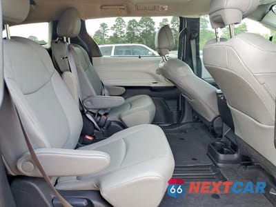 Zdjęcie 11 z 14 samochodu: 2025 TOYOTA SIENNA XLE 8-PASSENGER VIN:5TDYRKEC1SS257109 - miniatura
