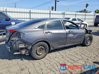 Trzecie zdjęcie samochodu z tyłu: 2017 HONDA CIVIC LX VIN:2HGFC2F51HH518319 - miniatura