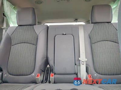 Zdjęcie 10 z 12 samochodu: 2014 CHEVROLET TRAVERSE LS VIN:1GNKVFED8EJ279408 - miniatura