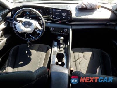 Zdjęcie 8 z 12 samochodu: 2022 HYUNDAI ELANTRA SEL VIN:5NPLS4AG9NH057530 - miniatura