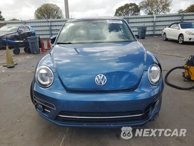 Piąte zdjęcie samochodu w środku: 2023 VOLKSWAGEN BEETLE SE VIN:3VWJD7AT8KM710111 - miniatura