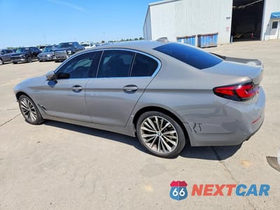 Drugie zdjęcie samochodu z przodu: 2021 BMW 530E VIN:WBA13AG01MCG44232 - miniatura