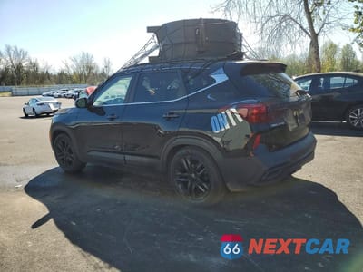 Drugie zdjęcie samochodu z przodu: 2022 KIA SELTOS S VIN:KNDEU2AA9N7262451 - miniatura
