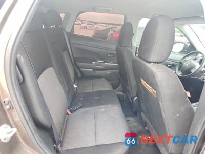 Zdjęcie 11 z 13 samochodu: 2018 MITSUBISHI OUTLANDER SPORT ES VIN:JA4AP3AU1JZ008683 - miniatura