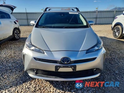 Piąte zdjęcie samochodu w środku: 2019 TOYOTA PRIUS VIN:JTDL9RFU3K3012081 - miniatura