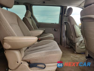 Zdjęcie 11 z 13 samochodu: 2003 DODGE GRAND CARAVAN SPORT VIN:2D4GP44L23R115637 - miniatura