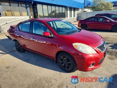 Czwarte zdjęcie samochodu z boku: 2012 NISSAN VERSA 1.6 S VIN:3N1CN7AP6CL889254 - miniatura