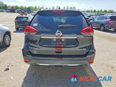 Zdjęcie 6 z 12 samochodu: 2018 NISSAN ROGUE SV VIN:KNMAT2MT4JP534445 - miniatura