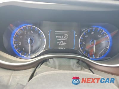 Zdjęcie 9 z 12 samochodu: 2017 CHRYSLER PACIFICA TOURING L VIN:2C4RC1BG3HR668181 - miniatura