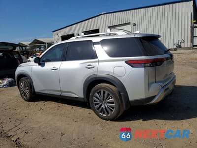 Drugie zdjęcie samochodu z przodu: 2024 NISSAN PATHFINDER SL VIN:5N1DR3CB8RC308143 - miniatura