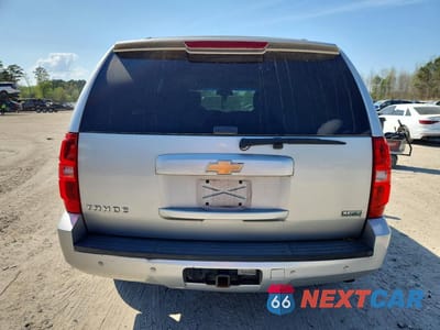 Zdjęcie 6 z 12 samochodu: 2011 CHEVROLET TAHOE K1500 LT VIN:1GNSKBE0XBR373706 - miniatura