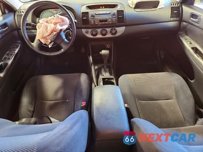 Zdjęcie 8 z 12 samochodu: 2002 TOYOTA CAMRY SE VIN:JTDBE30K520009616 - miniatura