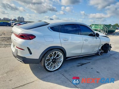 Trzecie zdjęcie samochodu z tyłu: 2023 BMW X6 XDRIVE40I VIN:5UXCY6C01P9N74437 - miniatura