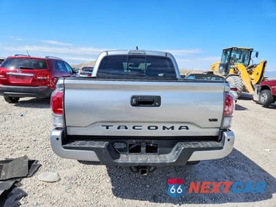 Zdjęcie 6 z 13 samochodu: 2022 TOYOTA TACOMA TRD OFF-ROAD VIN:3TMCZ5AN3NM491954 - miniatura