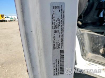 Zdjęcie 13 z 13 samochodu: 2023 RAM PROMASTER 3500 UTILITY / SERVICE VAN VIN:3C6MRVHG4PE556908 - miniatura