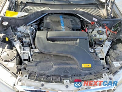 Zdjęcie 12 z 13 samochodu: 2016 BMW X5 XDR40E VIN:5UXKT0C54G0S77895 - miniatura