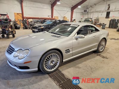 2004 MERCEDES-BENZ SL 55 AMG WDBSK74F74F073166 - główne zdjęcie licytacji z USA - miniatura
