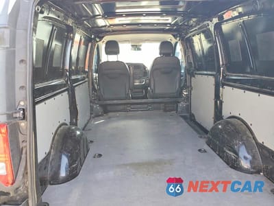 Zdjęcie 10 z 13 samochodu: 2016 MERCEDES BENZ METRIS VIN:WD3PG2EA8G3087656 - miniatura