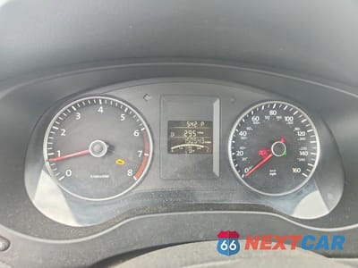 Zdjęcie 9 z 11 samochodu: 2013 VOLKSWAGEN JETTA SE VIN:3VWDP7AJXDM412455 - miniatura