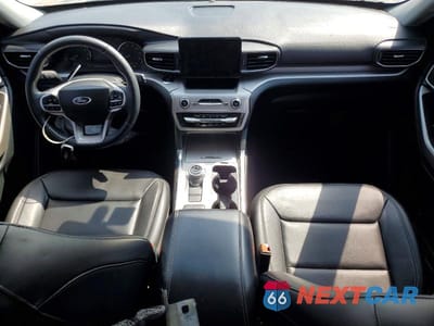 Zdjęcie 8 z 12 samochodu: 2023 FORD EXPLORER XLT VIN:1FMSK7DH8PGB30567 - miniatura
