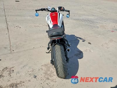 Czwarte zdjęcie samochodu z boku: 2021 YAMAHA XSR700 VIN:JYARM21E9MA001385 - miniatura