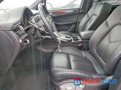 Zdjęcie 7 z 14 samochodu: 2019 PORSCHE MACAN S VIN:WP1AB2A5XKLB30825 - miniatura