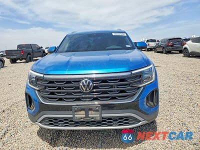 Piąte zdjęcie samochodu w środku: 2025 VOLKSWAGEN ATLAS CROSS SPORT SE VIN:1V2KE2CA2SC215048 - miniatura