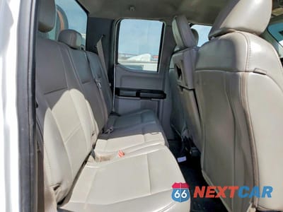 Zdjęcie 10 z 11 samochodu: 2019 FORD F350 SUPER DUTY UTILITY / SERVICE TRUCK VIN:1FD7X3ET3KEF23223 - miniatura