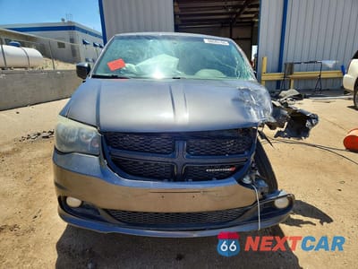 Piąte zdjęcie samochodu w środku: 2015 DODGE GRAND CARAVAN SXT VIN:2C4RDGCG0FR559964 - miniatura