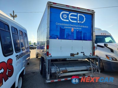 Trzecie zdjęcie samochodu z tyłu: 2019 FORD F650 SUPER DUTY VIN:1FDNF6DC4KDF15036 - miniatura