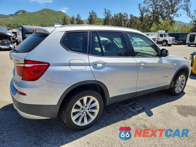 Trzecie zdjęcie samochodu z tyłu: 2013 BMW X3 XDRIVE28I VIN:5UXWX9C53D0A20283 - miniatura