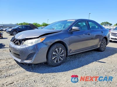 2013 TOYOTA CAMRY LE 4T4BF1FK6DR308232 - główne zdjęcie licytacji z USA - miniatura