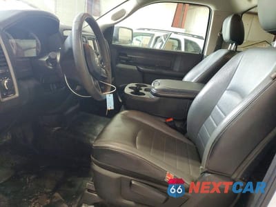 Zdjęcie 7 z 12 samochodu: 2021 RAM 1500 CLASSIC TRADESMAN VIN:3C6JR7DG4MG711137 - miniatura