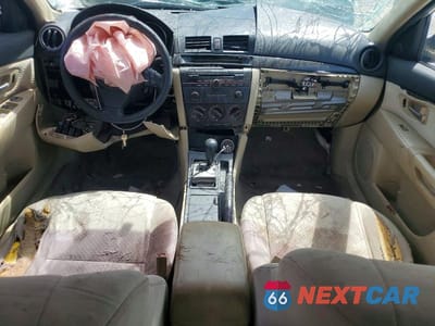 Zdjęcie 8 z 12 samochodu: 2004 MAZDA 3 I VIN:JM1BK12F341154695 - miniatura