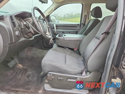 Zdjęcie 7 z 12 samochodu: 2011 GMC SIERRA K1500 SLE VIN:3GTP2VE37BG152171 - miniatura