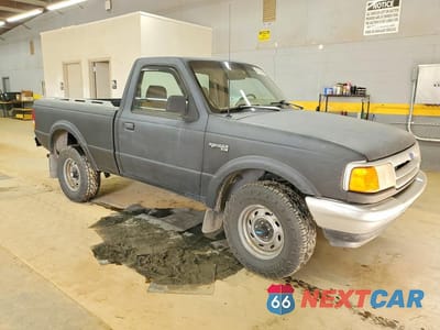 Czwarte zdjęcie samochodu z boku: 1994 FORD RANGER VIN:1FTCR11X1RTA39874 - miniatura