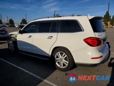 Drugie zdjęcie samochodu z przodu: 2013 MERCEDES-BENZ GL 450 4MATIC VIN:4JGDF7CE7DA196224 - miniatura