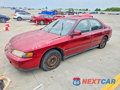 1994 HONDA ACCORD LX 1HGCD5631RA048888 - główne zdjęcie licytacji z USA - miniatura
