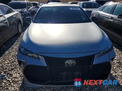 Piąte zdjęcie samochodu w środku: 2019 TOYOTA AVALON XSE VIN:4T1BZ1FB8KU024826 - miniatura
